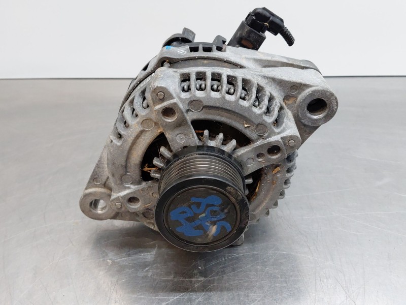 Recambio de alternador para jeep compass ii multiair referencia OEM IAM 56029679AA  