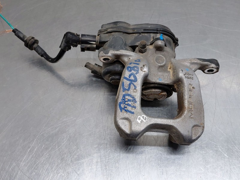 Recambio de pinza freno trasera derecha para jeep compass ii multiair referencia OEM IAM 68338708AA  