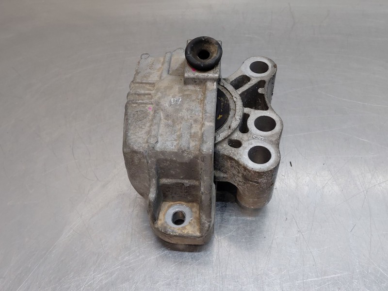 Recambio de soporte motor izquierdo para jeep compass ii multiair referencia OEM IAM 53411616  