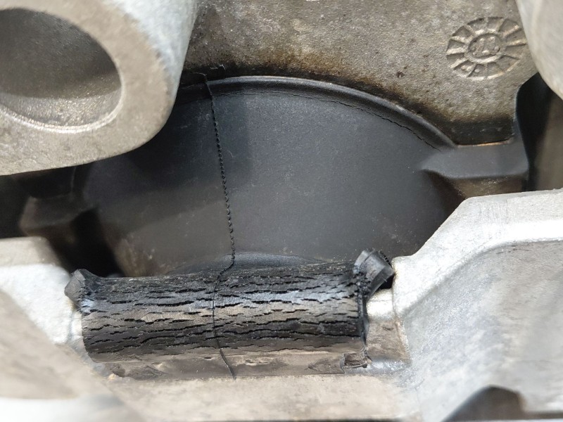 Recambio de soporte motor izquierdo para jeep compass ii multiair referencia OEM IAM 53411616  
