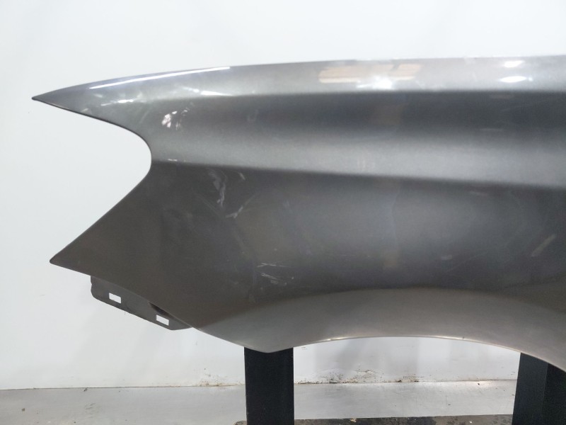 Recambio de aleta delantera izquierda para volkswagen polo v (6r1, 6c1) 1.2 tsi referencia OEM IAM 6R0821105H  