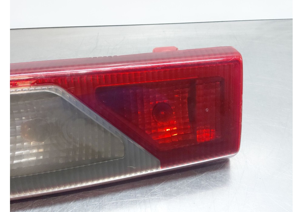 Recambio de piloto trasero derecho para fiat scudo autobús (270_, 272_) 2.0 d multijet referencia OEM IAM   