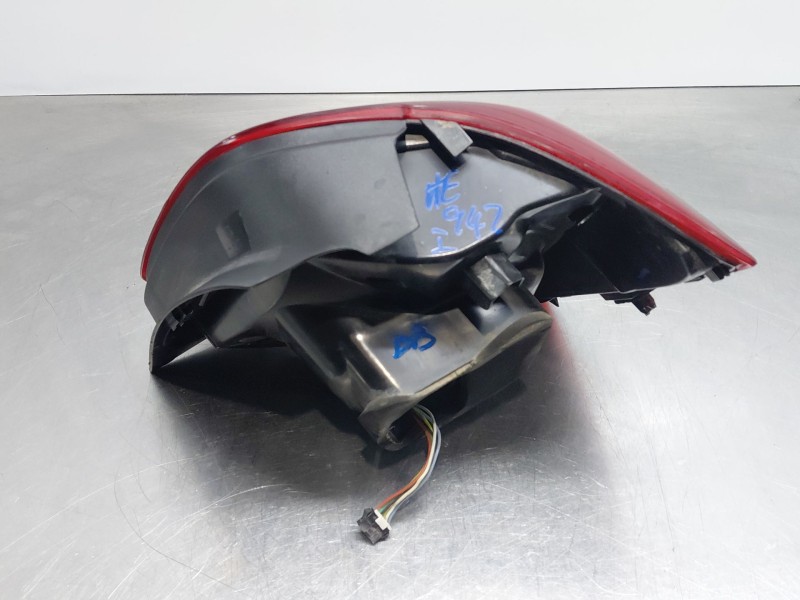Recambio de piloto trasero izquierdo para volkswagen polo v (6r1, 6c1) 1.2 tsi referencia OEM IAM 6R0945095AH  