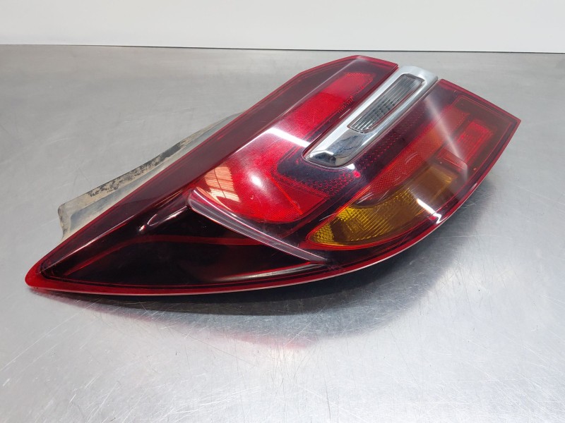 Recambio de piloto trasero izquierdo para opel insignia a (g09) 1.6 cdti (68) referencia OEM IAM 39024200  