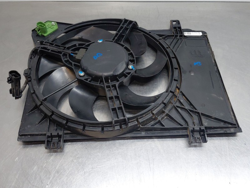 Recambio de electroventilador para fiat 500 dolcevita referencia OEM IAM 52139792 52149789 