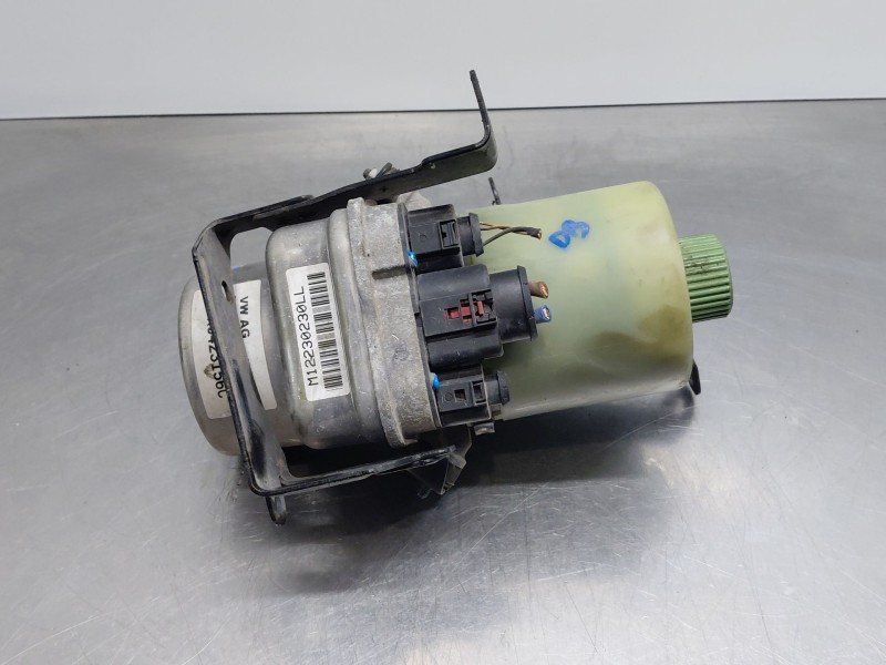 Recambio de bomba direccion para volkswagen polo v (6r1, 6c1) 1.2 tsi referencia OEM IAM 6R0423156C  