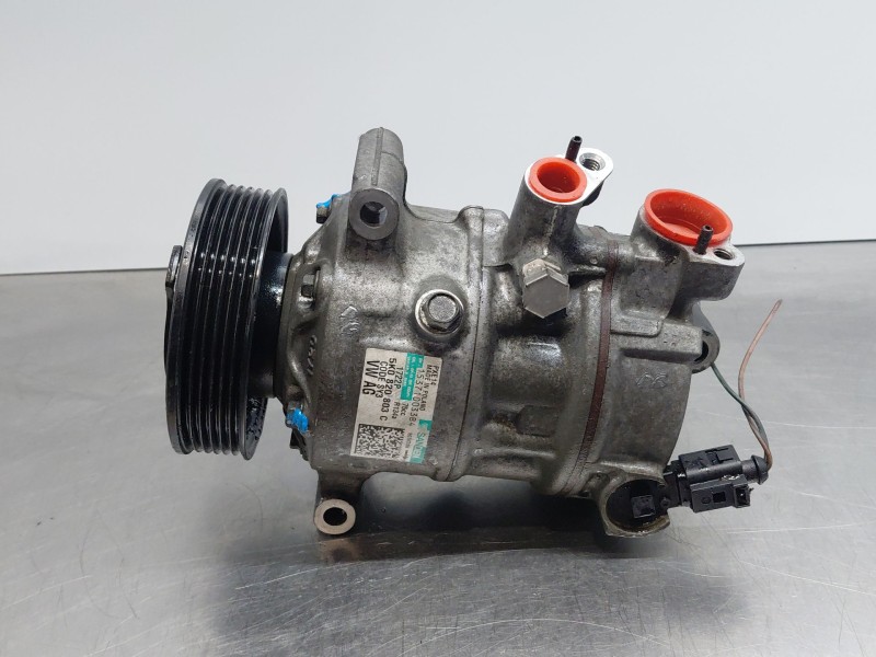 Recambio de compresor aire acondicionado para volkswagen polo v (6r1, 6c1) 1.2 tsi referencia OEM IAM 5K0820803C  