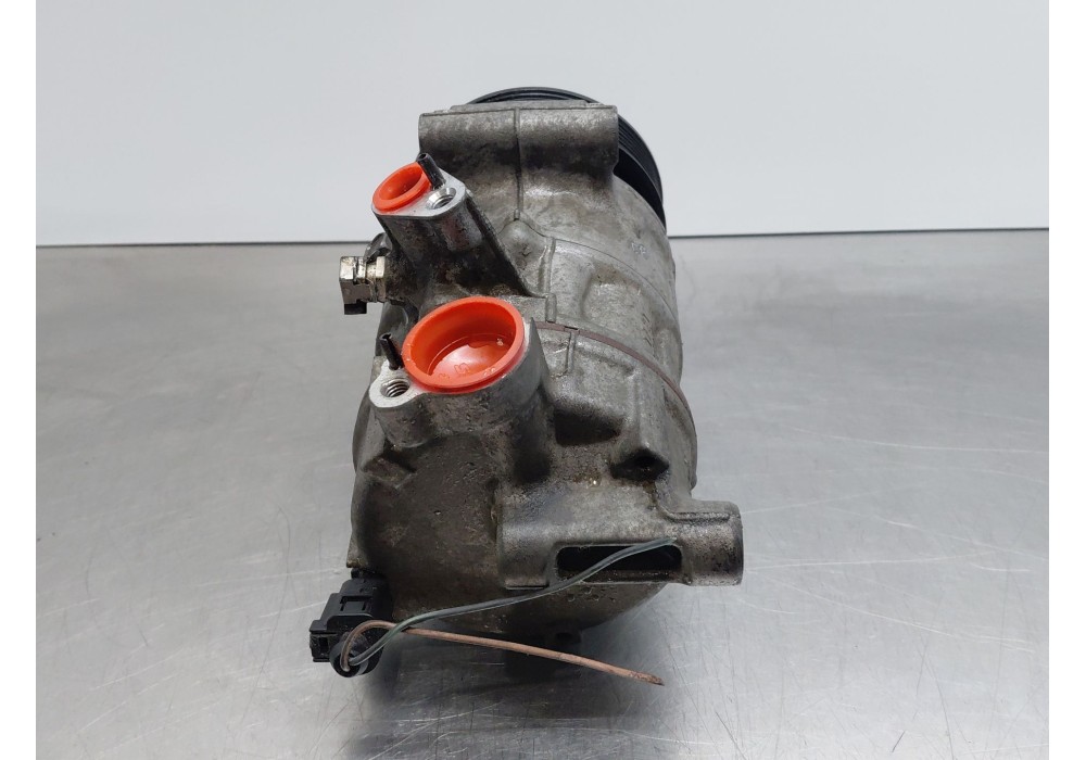 Recambio de compresor aire acondicionado para volkswagen polo v (6r1, 6c1) 1.2 tsi referencia OEM IAM 5K0820803C  