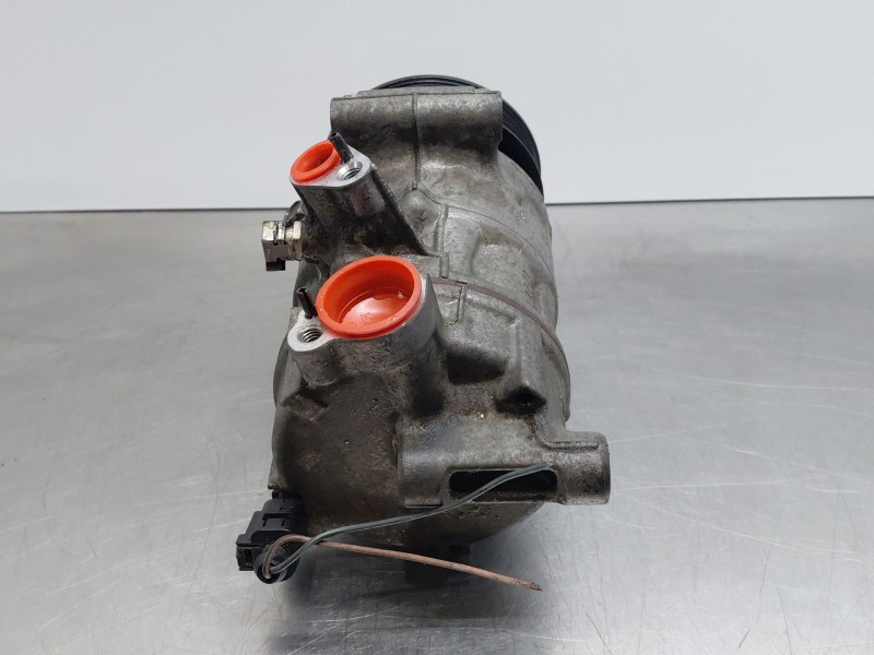 Recambio de compresor aire acondicionado para volkswagen polo v (6r1, 6c1) 1.2 tsi referencia OEM IAM 5K0820803C  