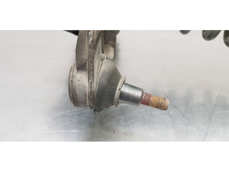 Recambio de amortiguador delantero derecho para volkswagen touareg (7l6) v6 tdi referencia OEM IAM 7L6413032S  