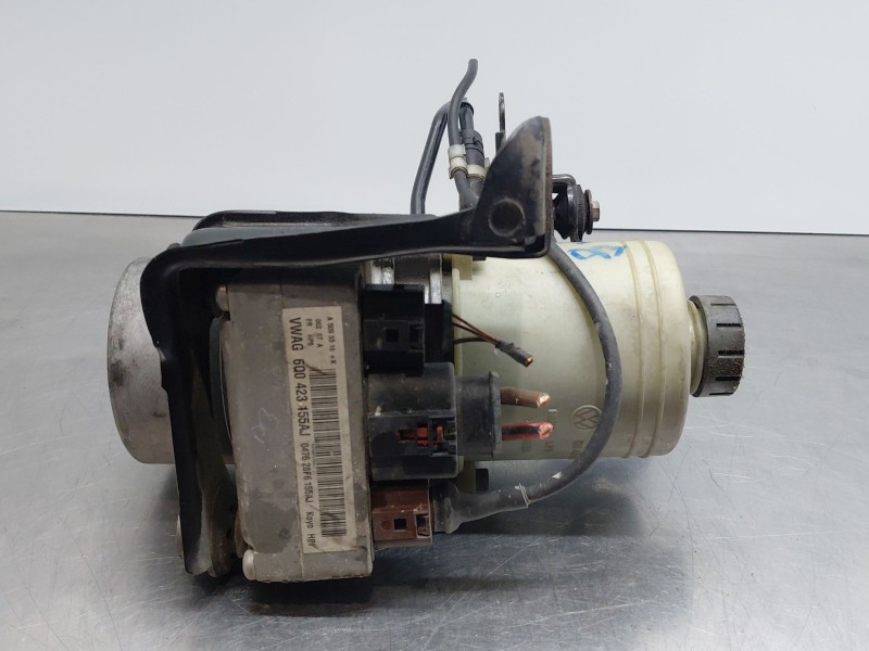 Recambio de bomba direccion para skoda fabia i (6y2) 1.9 tdi referencia OEM IAM 6Q0423155AJ  