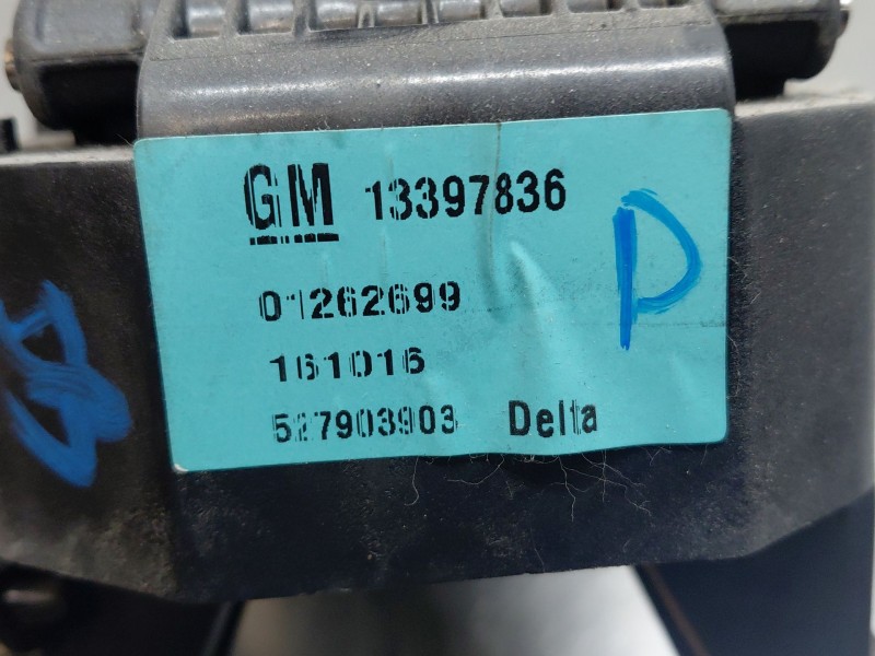 Recambio de palanca cambio para opel insignia a (g09) 1.6 cdti (68) referencia OEM IAM 13397836  