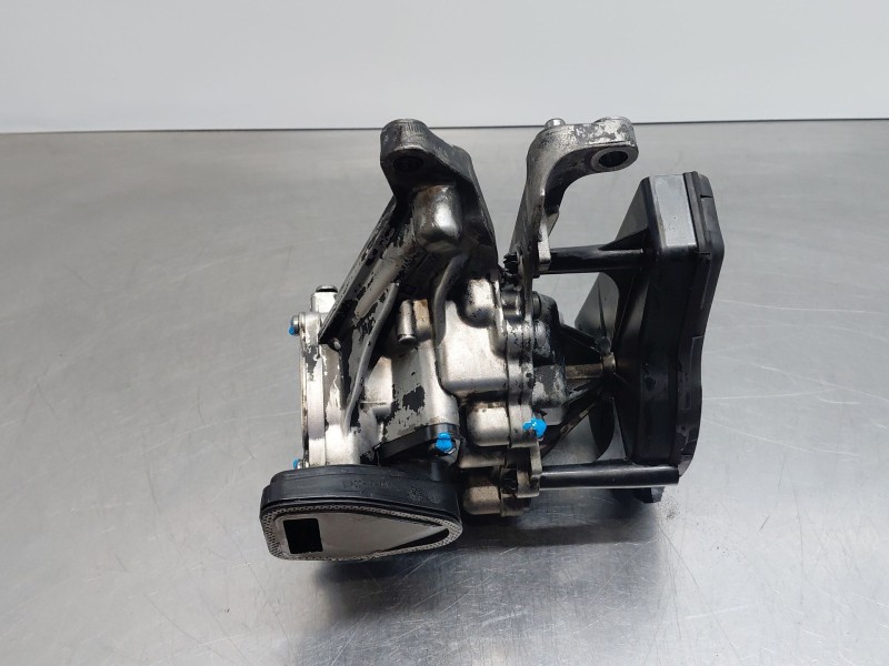 Recambio de bomba aceite para opel insignia a (g09) 1.6 cdti (68) referencia OEM IAM 55509127  