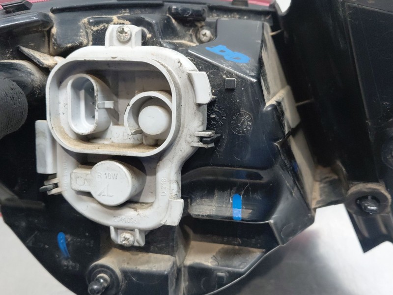Recambio de piloto trasero derecho para alfa romeo giulietta (191) lusso referencia OEM IAM 50513612  