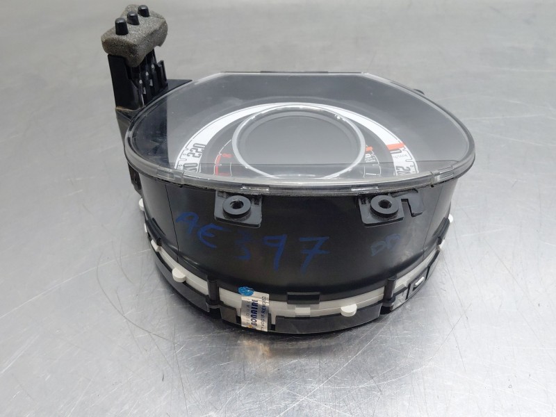 Recambio de cuadro instrumentos para fiat 500 dolcevita referencia OEM IAM 735751283 7357510440 