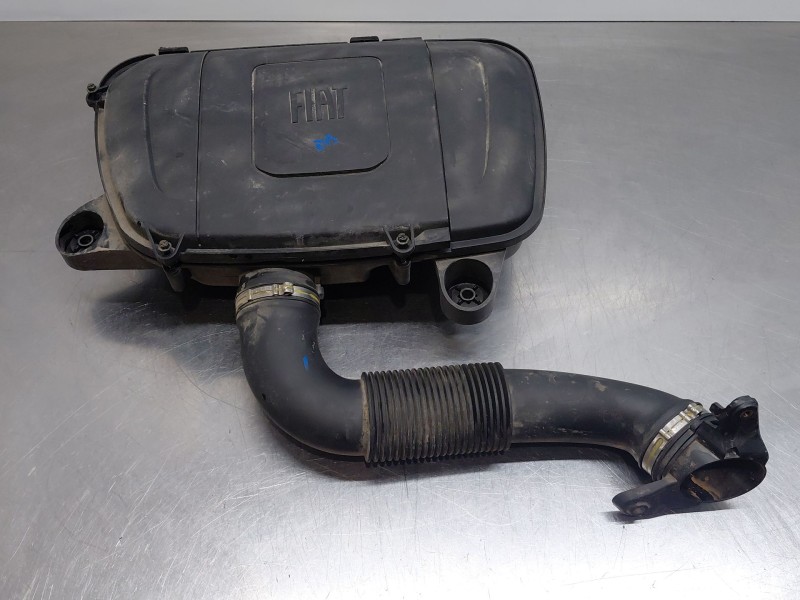Recambio de filtro aire para fiat 500 dolcevita referencia OEM IAM 52149229  