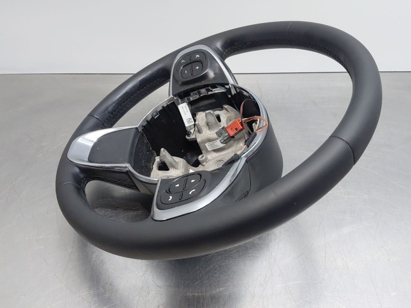 Recambio de volante para fiat 500 dolcevita referencia OEM IAM 735712563  