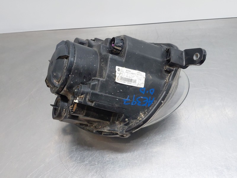 Recambio de faro derecho para fiat 500 dolcevita referencia OEM IAM 52129441  