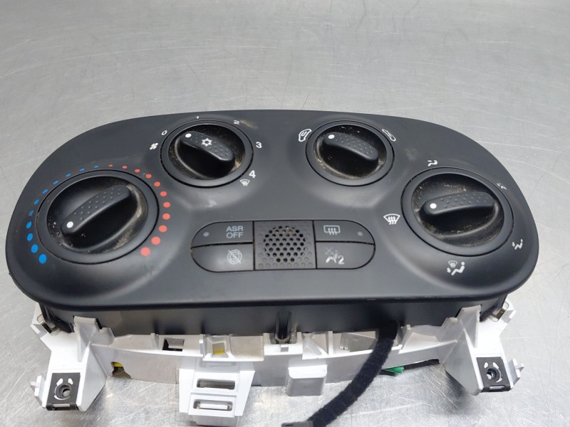 Recambio de mando climatizador para fiat 500 dolcevita referencia OEM IAM 735539283  