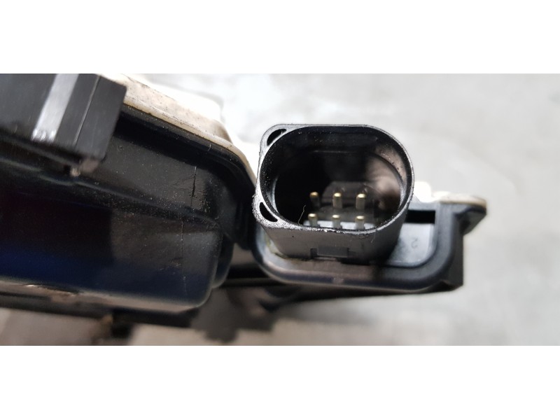 Recambio de cerradura puerta delantera derecha para skoda superb combi (3t5) elegance referencia OEM IAM 5N1837016C  