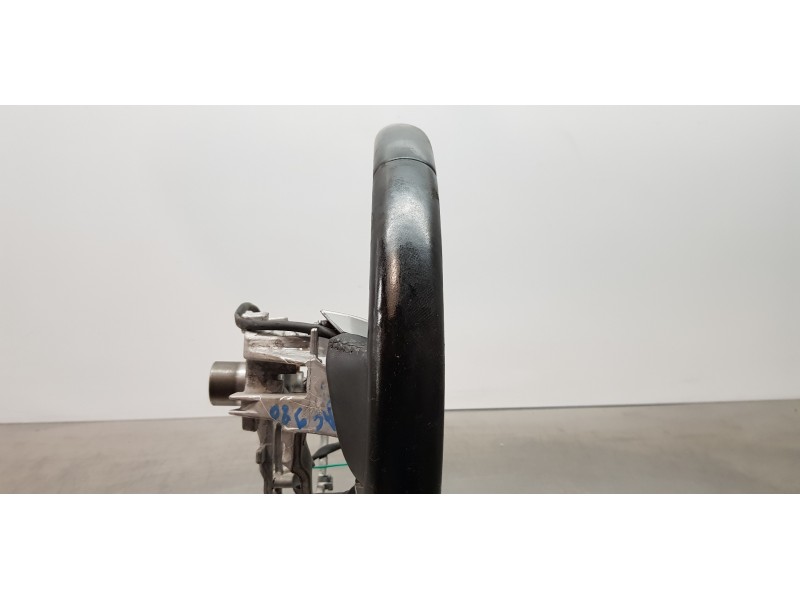 Recambio de volante para nissan qashqai (j11) acenta referencia OEM IAM 484304EM5B  