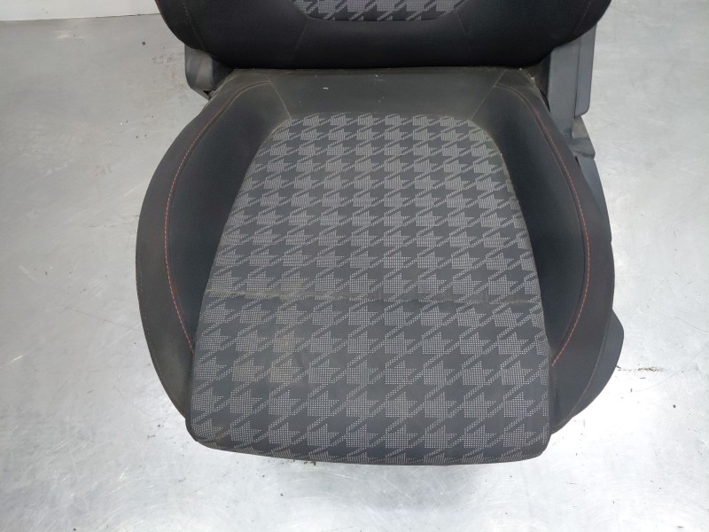 Recambio de juego asientos completo para mg zs suv referencia OEM IAM   
