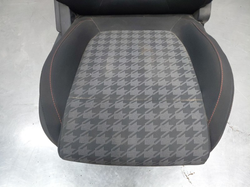 Recambio de juego asientos completo para mg zs suv referencia OEM IAM   