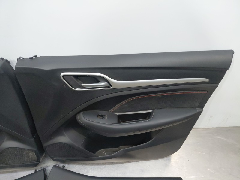 Recambio de juego asientos completo para mg zs suv referencia OEM IAM   