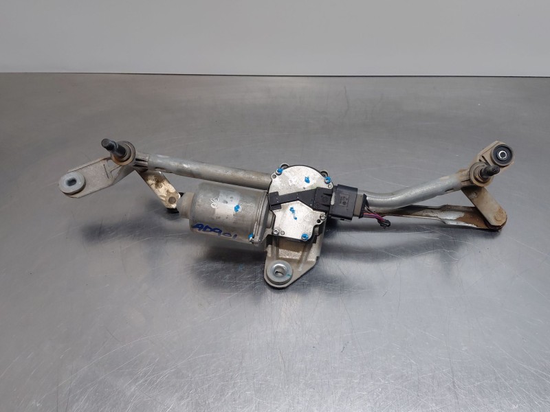 Recambio de motor limpia delantero para mg zs suv referencia OEM IAM   