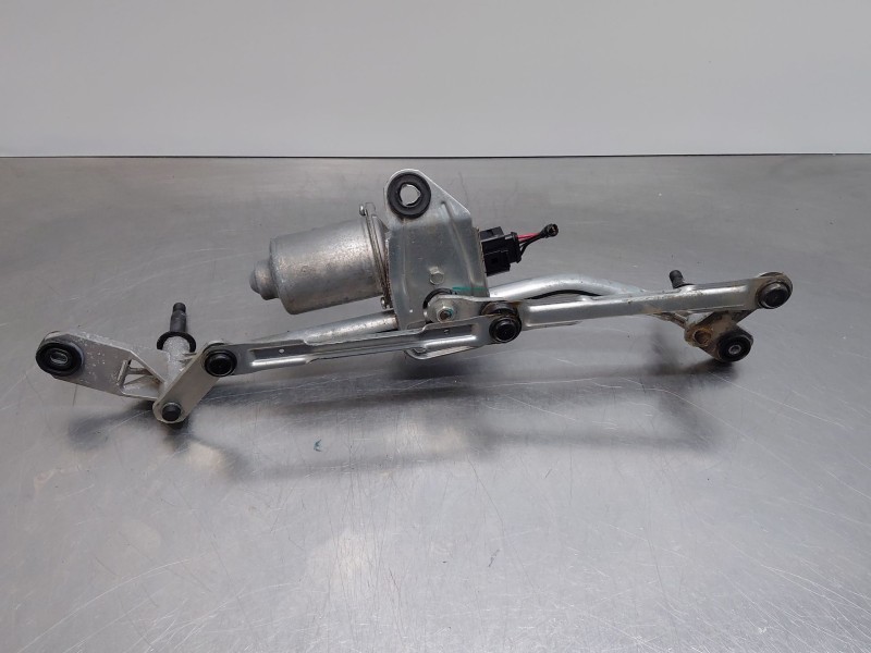 Recambio de motor limpia delantero para mg zs suv referencia OEM IAM   