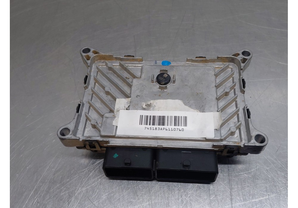 Recambio de centralita motor uce para mg zs suv referencia OEM IAM   