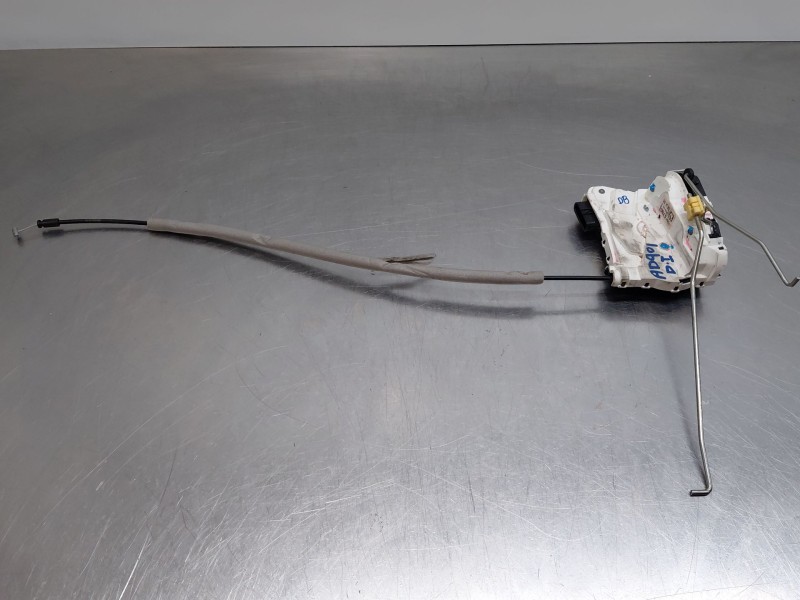 Recambio de cerradura puerta delantera izquierda para mg zs suv referencia OEM IAM   