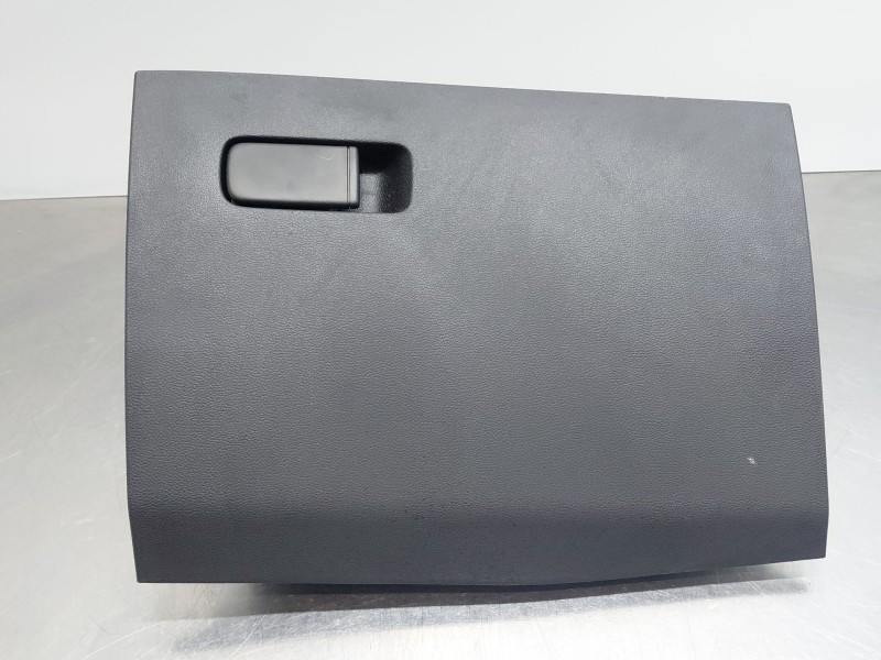 Recambio de guantera para mg zs suv referencia OEM IAM   