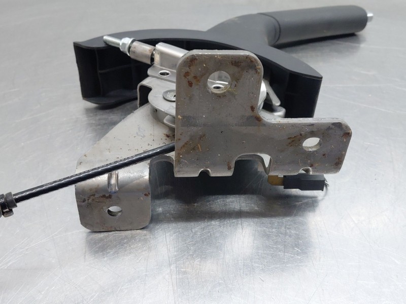 Recambio de palanca freno de mano para mg zs suv referencia OEM IAM   
