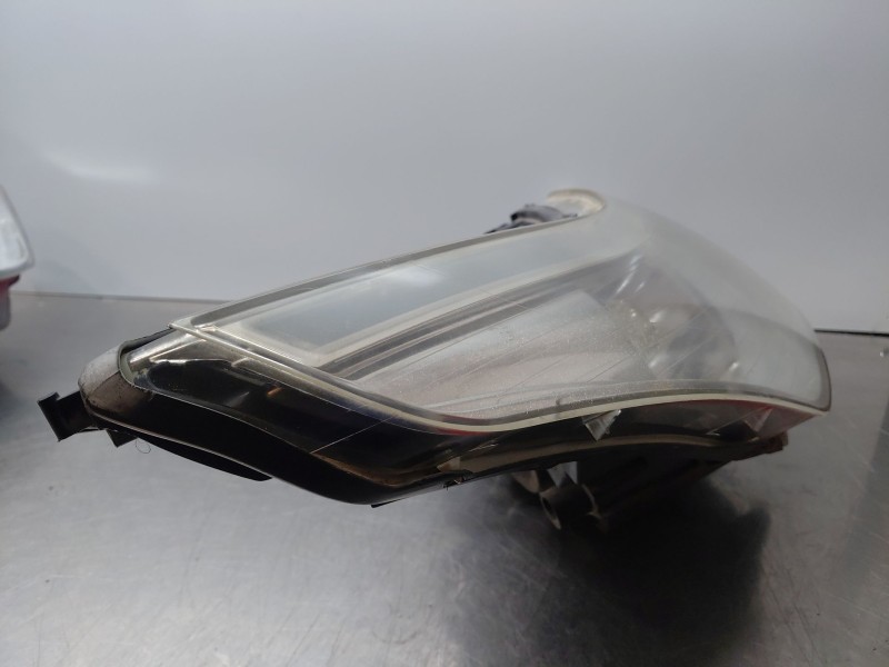 Recambio de faro derecho para citroën c4 coupé (la_) 1.6 hdi referencia OEM IAM   