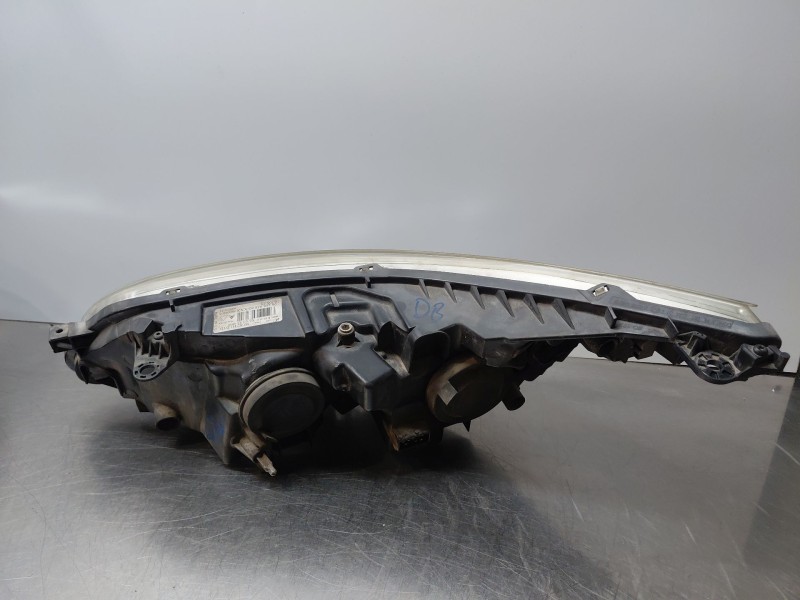 Recambio de faro derecho para citroën c4 coupé (la_) 1.6 hdi referencia OEM IAM   