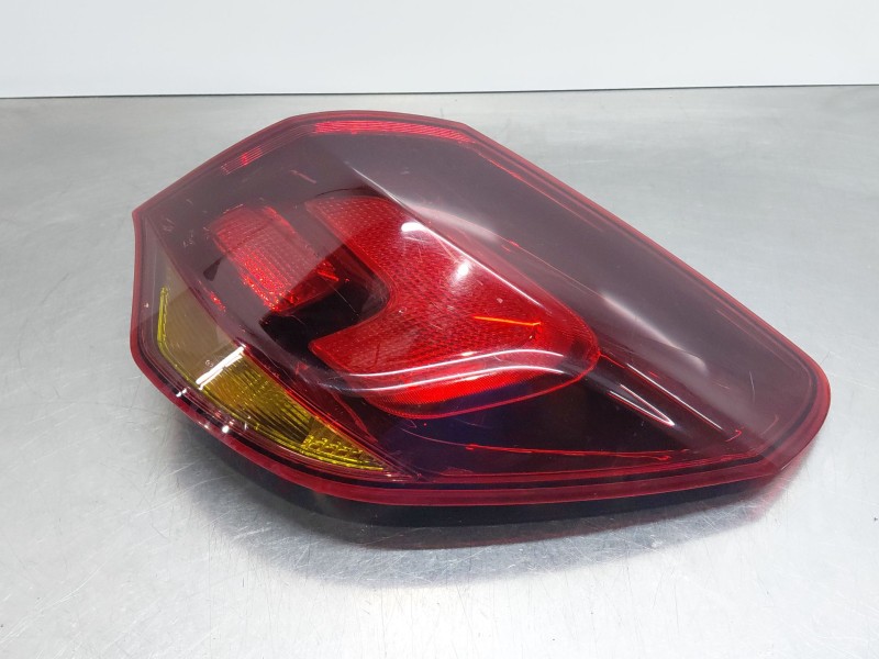 Recambio de piloto trasero derecho para opel astra j (p10) 1.7 cdti (68) referencia OEM IAM   