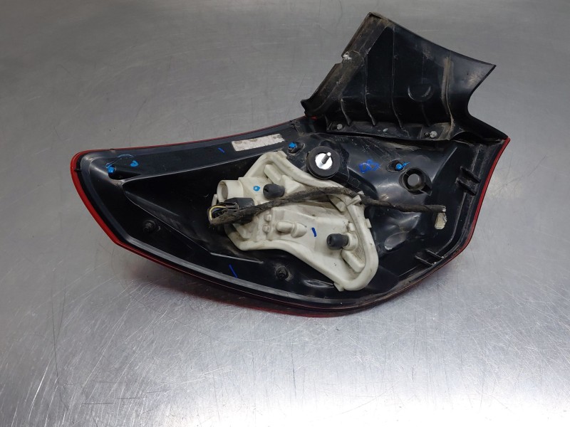 Recambio de piloto trasero derecho para opel astra j (p10) 1.7 cdti (68) referencia OEM IAM   