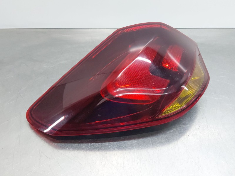 Recambio de piloto trasero izquierdo para opel astra j (p10) 1.7 cdti (68) referencia OEM IAM   