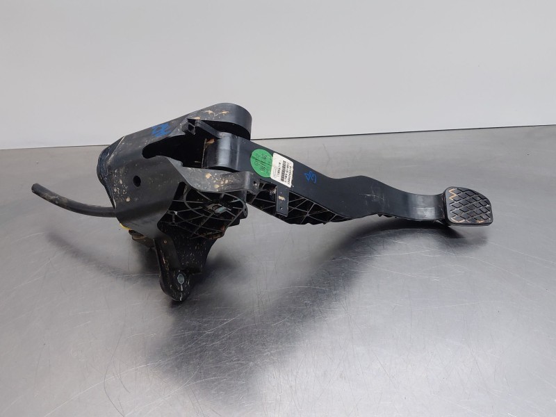 Recambio de pedal embrague para mg zs suv referencia OEM IAM   