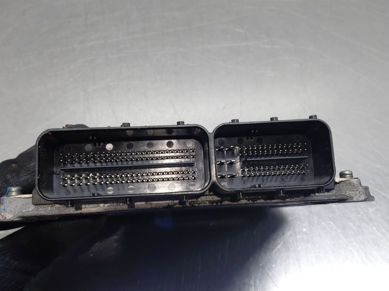 Recambio de centralita motor uce para opel astra j (p10) 1.7 cdti (68) referencia OEM IAM   