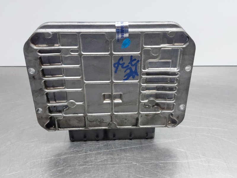 Recambio de centralita motor uce para opel astra j (p10) 1.7 cdti (68) referencia OEM IAM   
