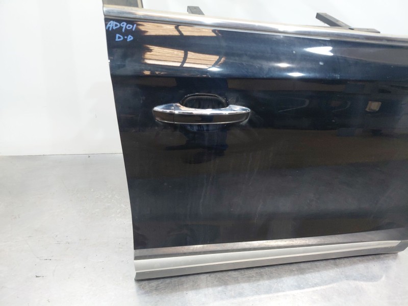 Recambio de puerta delantera derecha para mg zs suv referencia OEM IAM   