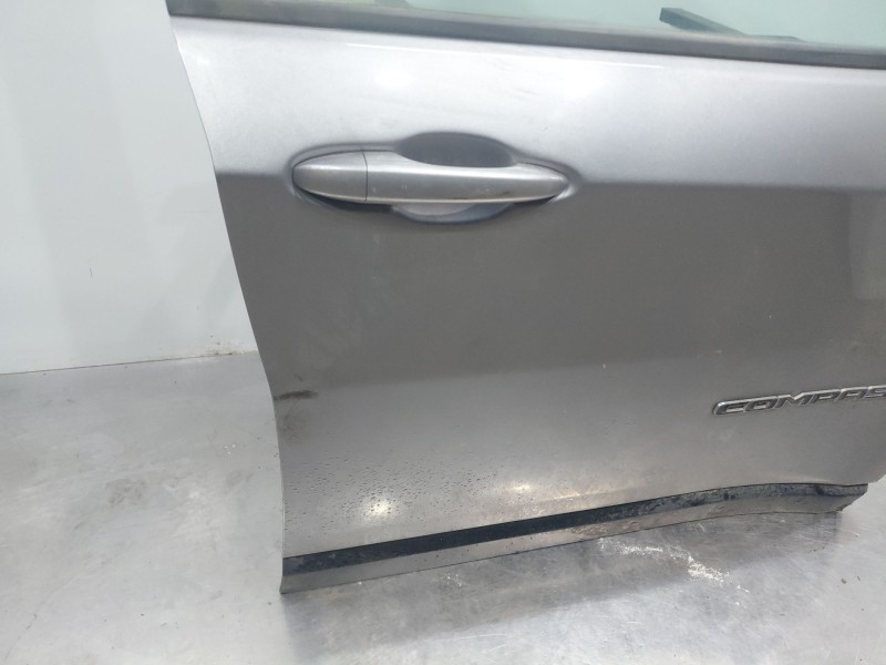 Recambio de puerta delantera derecha para jeep compass ii multiair referencia OEM IAM   