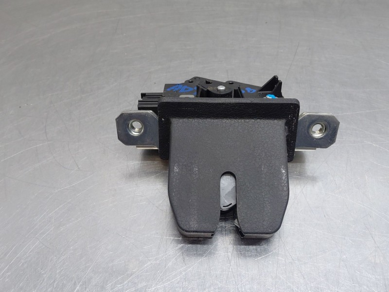 Recambio de cerradura maletero / porton para mg zs suv referencia OEM IAM   