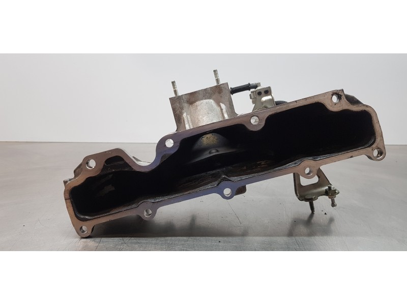 Recambio de colector admision para toyota avensis (t27) executive referencia OEM IAM 171010R020   Recambio de colector admision para toyota avensis (t27) executive referencia OEM IAM 171010R020