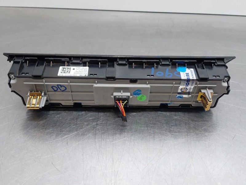 Recambio de mando climatizador para mg zs suv referencia OEM IAM   
