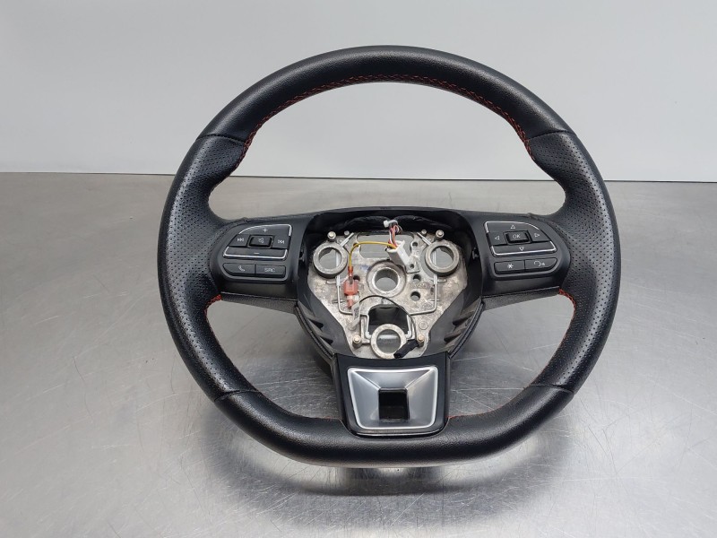 Recambio de volante para mg zs suv referencia OEM IAM   