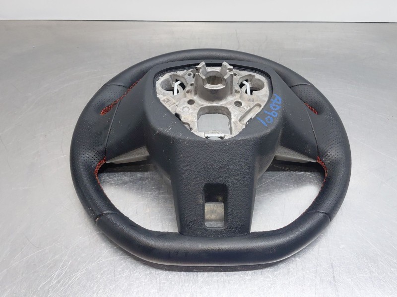Recambio de volante para mg zs suv referencia OEM IAM   