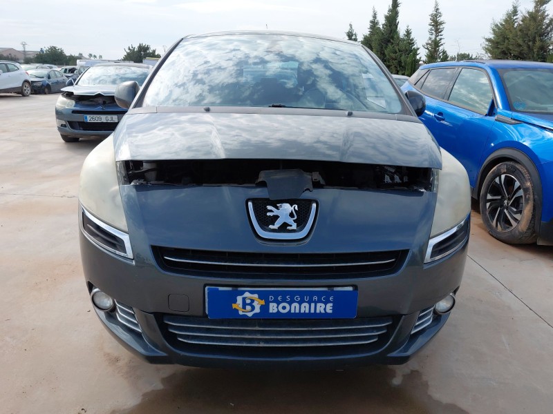 peugeot 5008 (0u_, 0e_) del año 2011